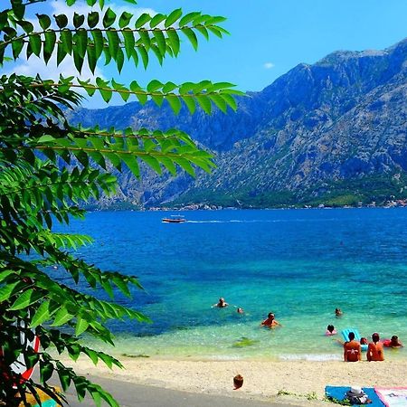 Blue Bay 2 Bedroom Apartment Prčanj Εξωτερικό φωτογραφία